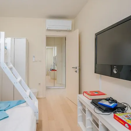 Apartmán Sofija With Private Pool And Sea View